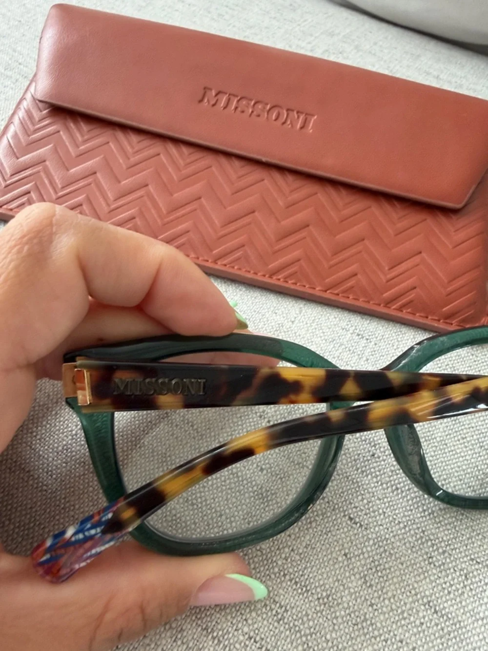 Missoni Green Translucent Square Optical Glasses with Tortoiseshell Temples - Picture 4 of 7